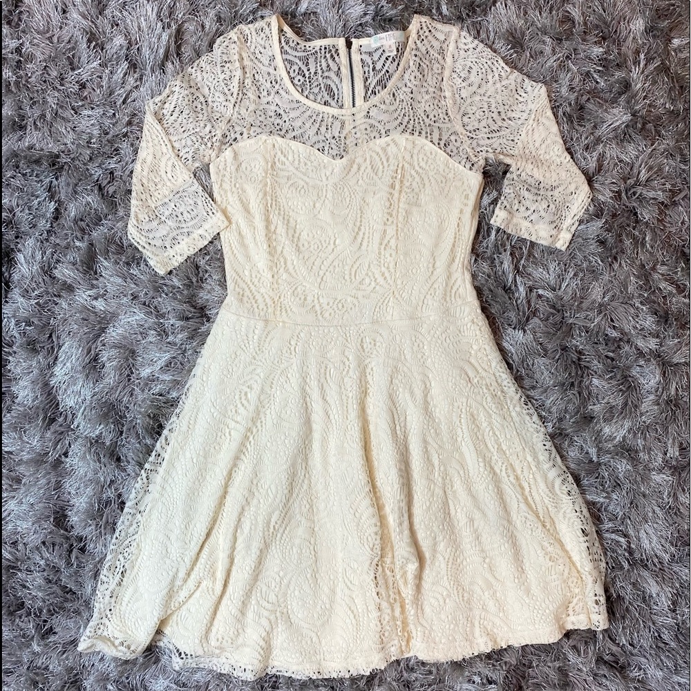 •Love, Fire M Lace Dress•